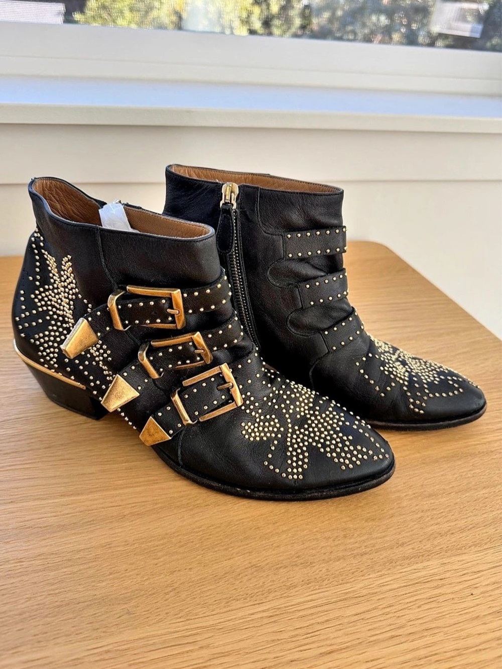 Chloé Susanna Studded Leather Ankle Boots Black EU 37.5